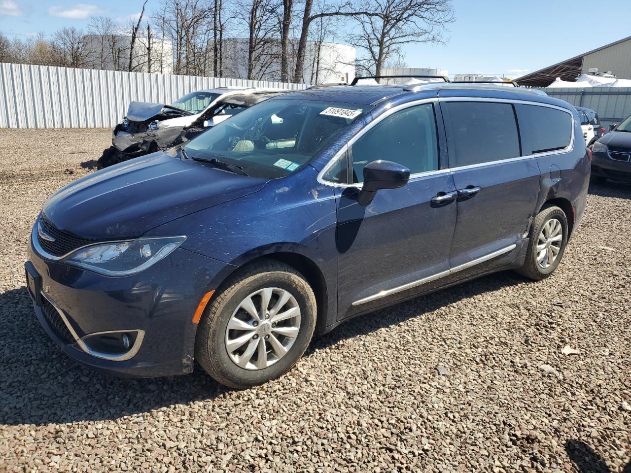 2019 CHRYSLER Pacifica