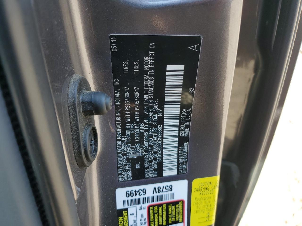 2014 TOYOTA SIENNA