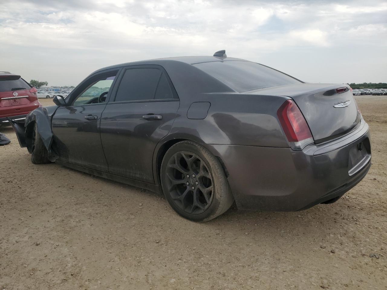 2019 CHRYSLER 300