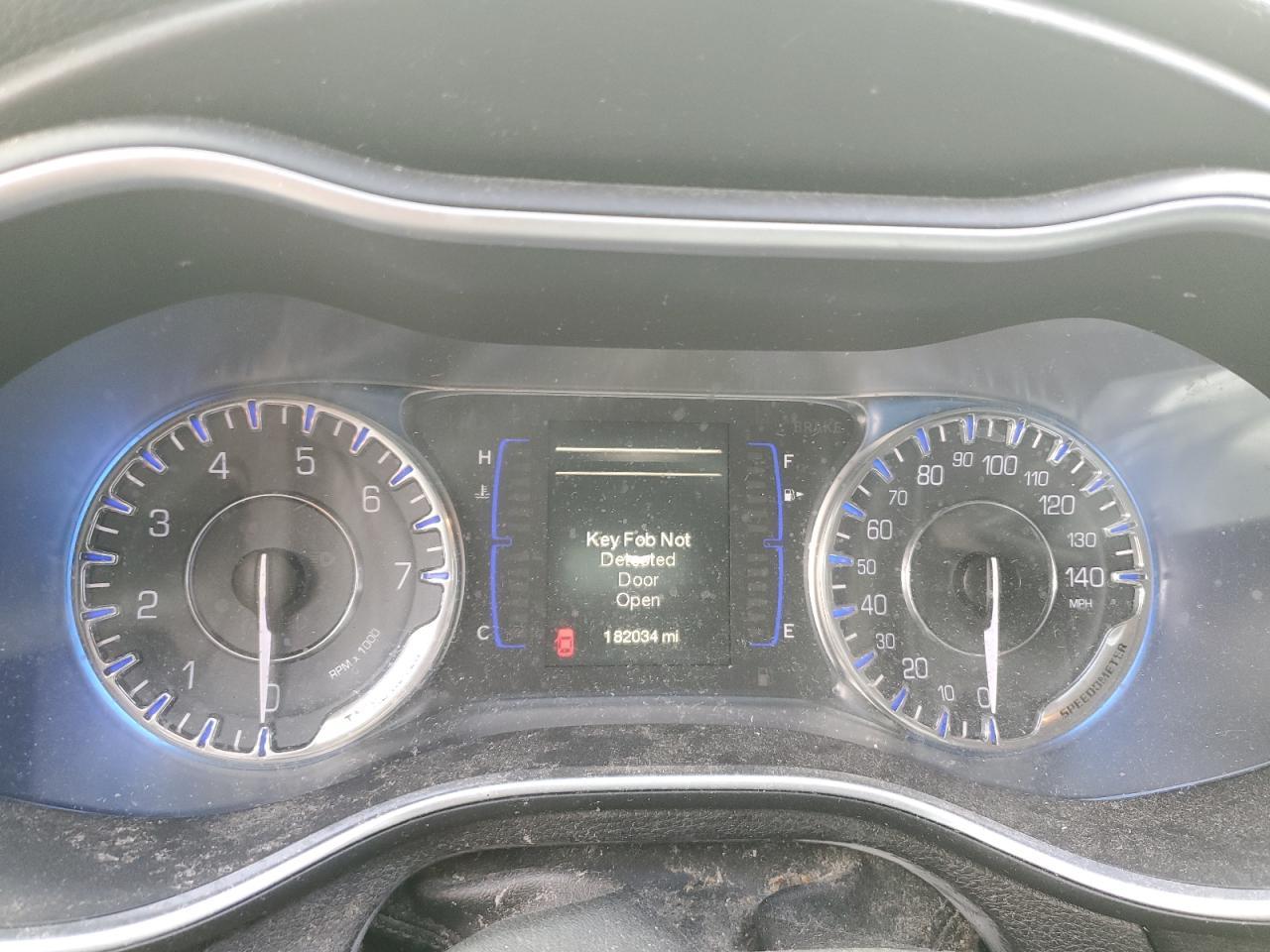2015 CHRYSLER 200