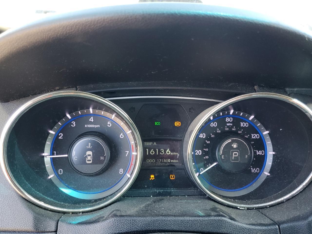 2012 HYUNDAI SONATA