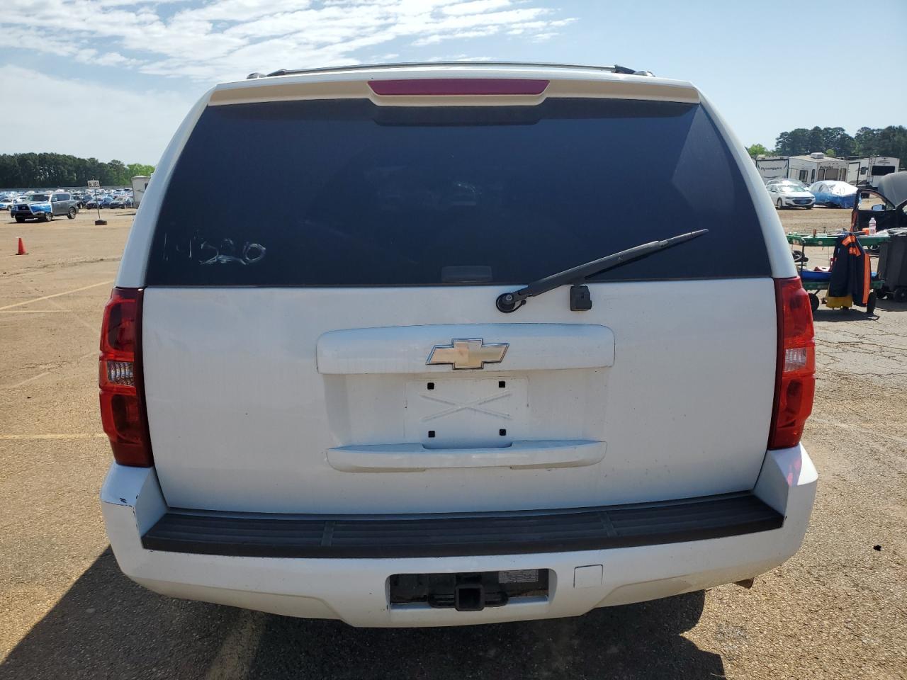 2011 CHEVROLET Tahoe