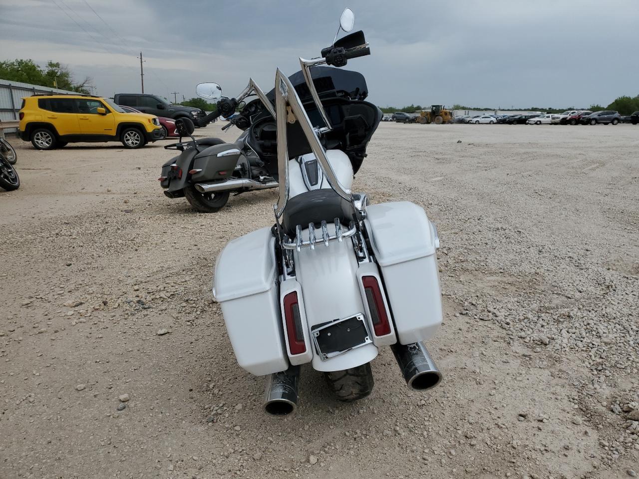 2024 HARLEY-DAVIDSON Fl