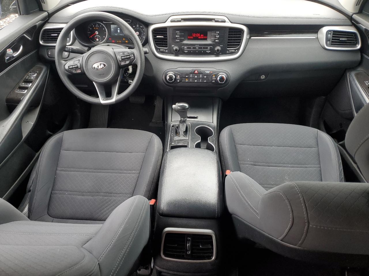 2017 KIA SORENTO