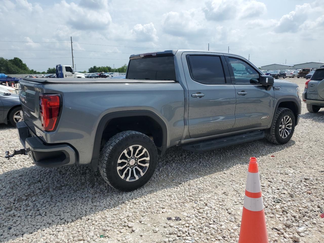 2021 GMC Sierra