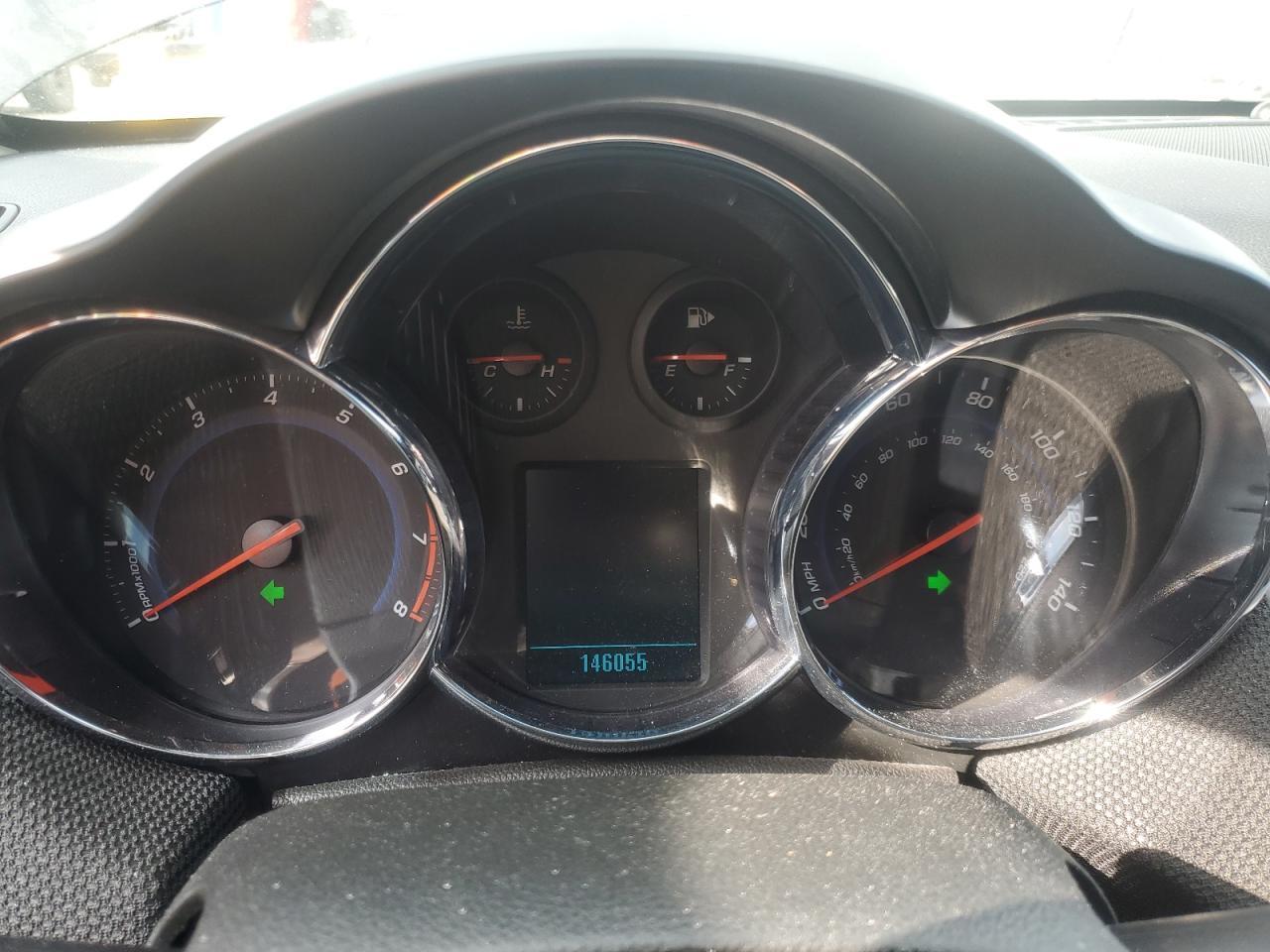 2011 CHEVROLET CRUZE
