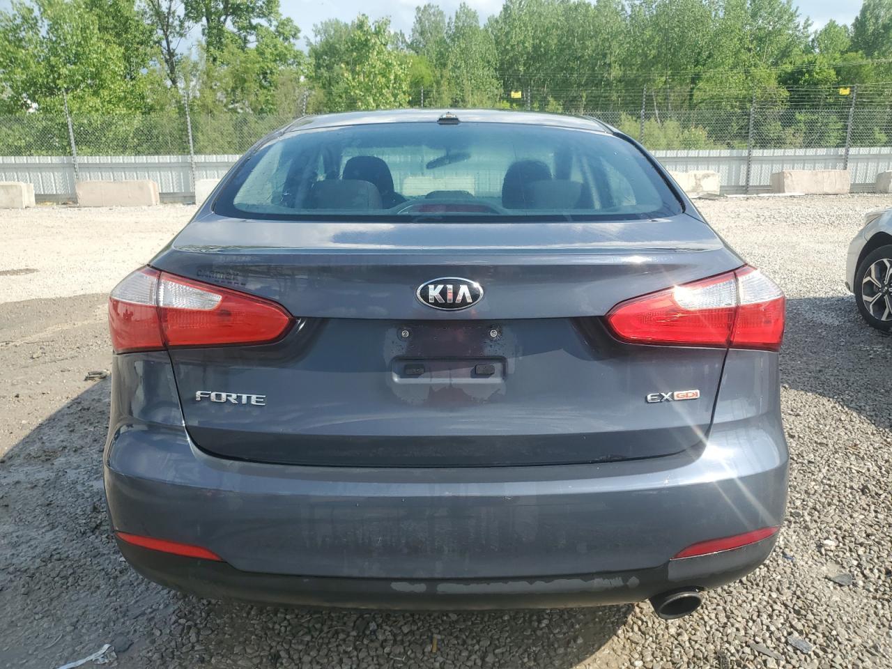 2015 KIA FORTE