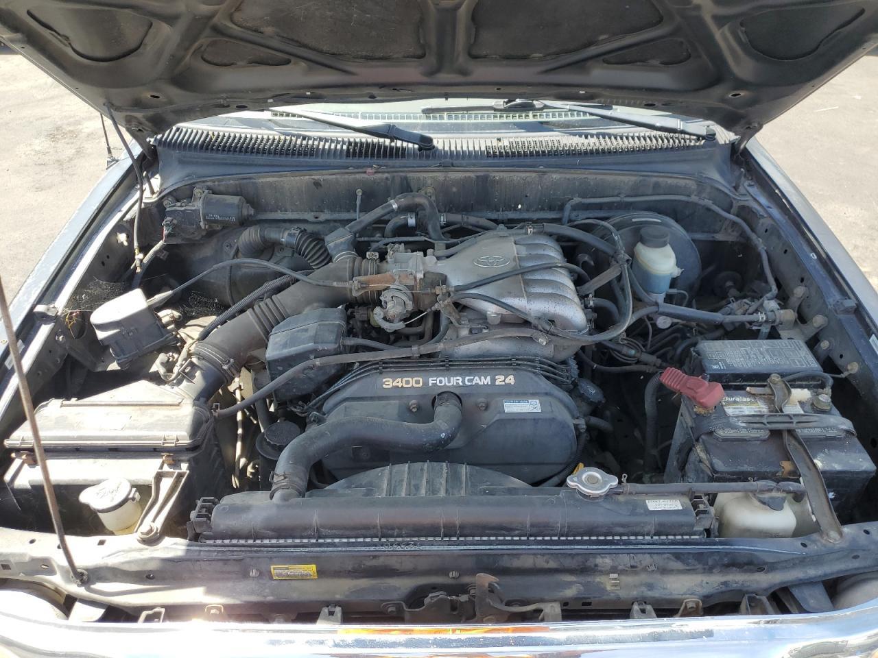2002 TOYOTA TACOMA