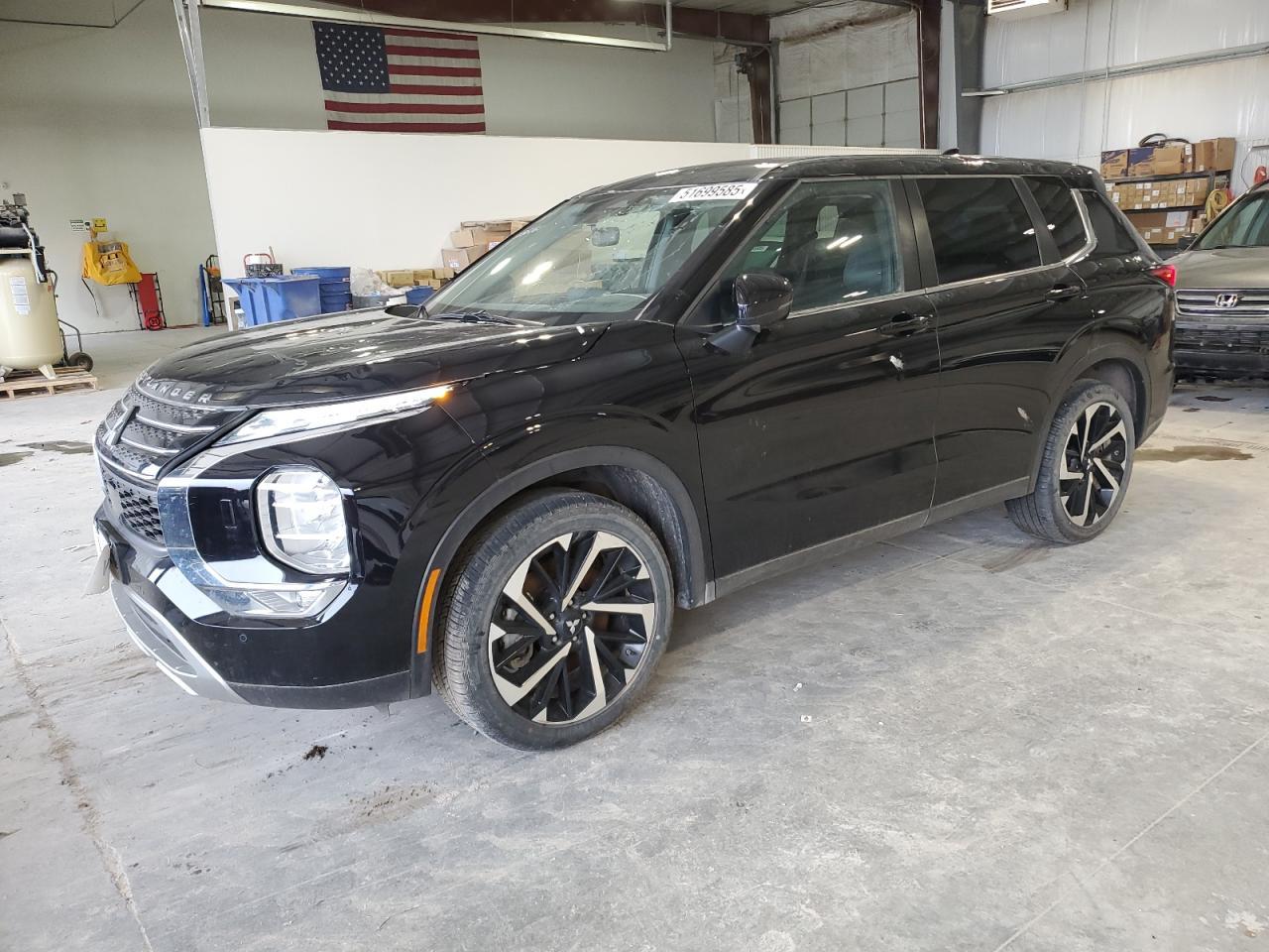 2023 MITSUBISHI outlander