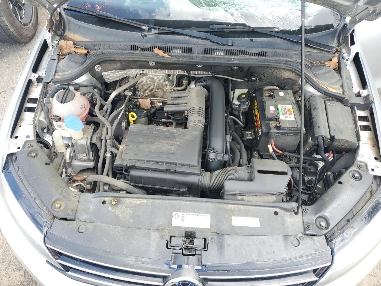 2016 VOLKSWAGEN JETTA
