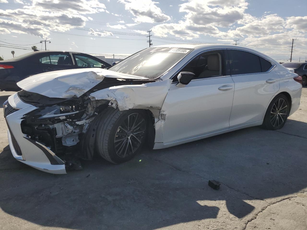 2022 LEXUS Es 300