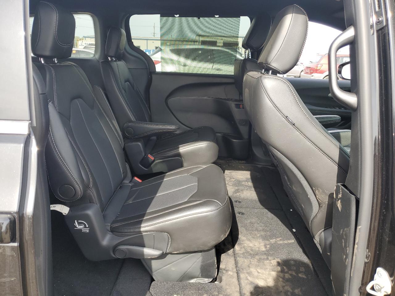 2021 CHRYSLER Pacifica