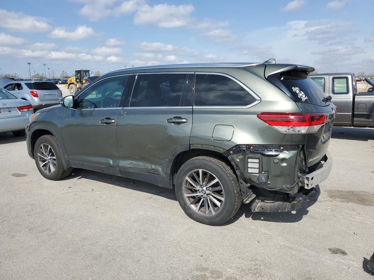 2019 TOYOTA HIGHLANDER