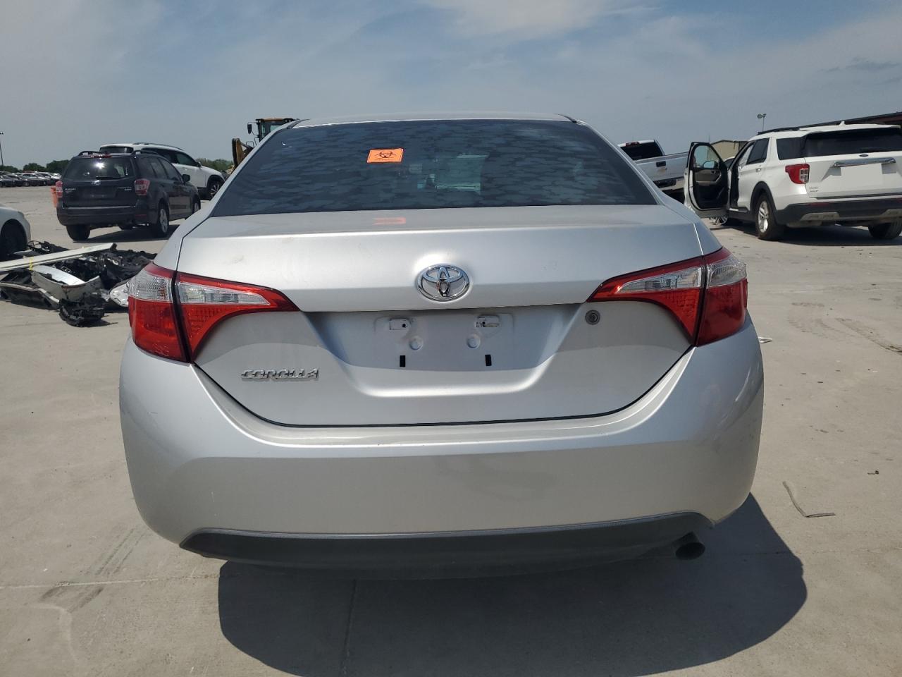2015 TOYOTA COROLLA