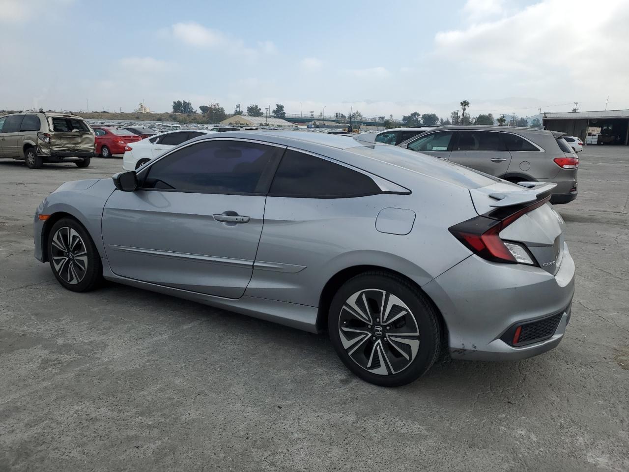 2018 HONDA CIVIC
