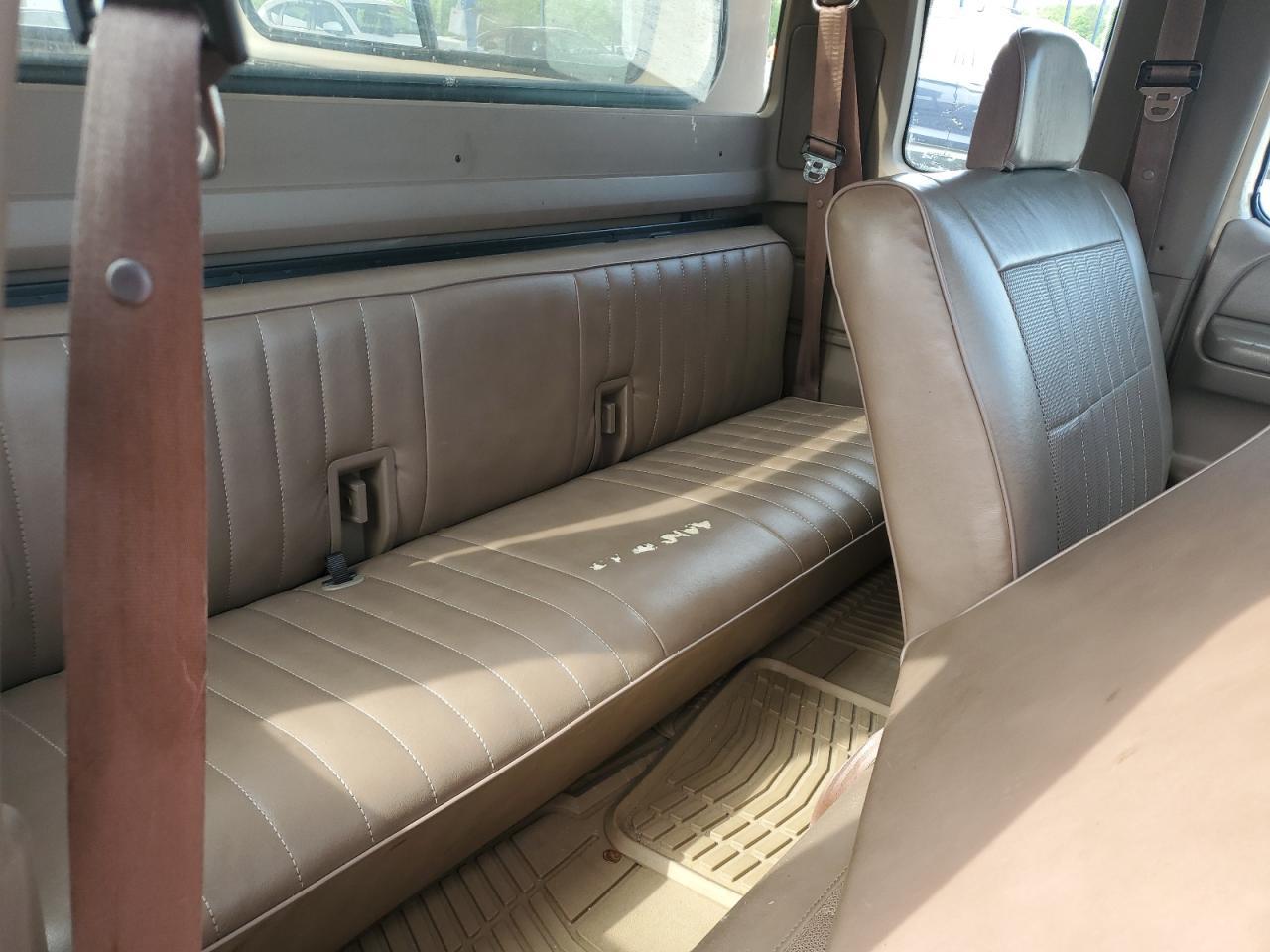 1992 FORD F-150