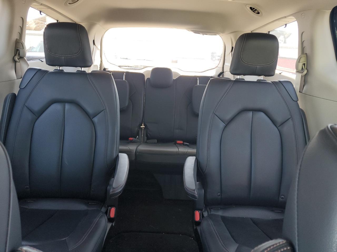 2019 CHRYSLER Pacifica