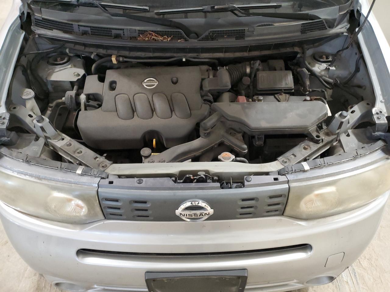 2011 NISSAN CUBE