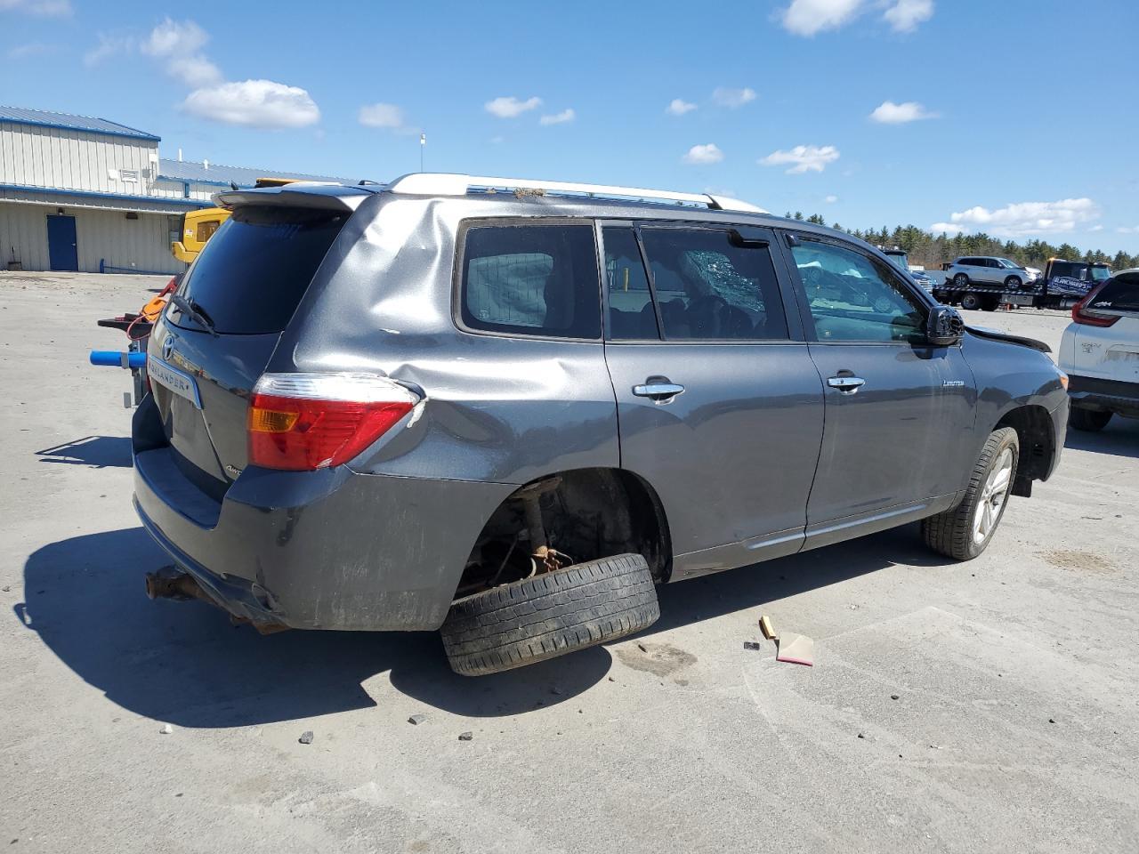 2010 TOYOTA HIGHLANDER