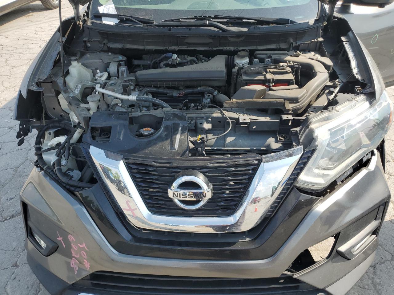 2017 NISSAN ROGUE