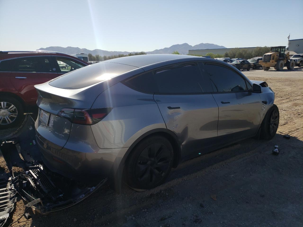 2024 TESLA MODEL Y
