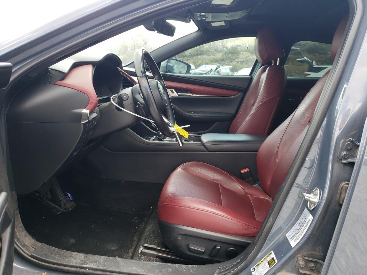 2019 MAZDA 3
