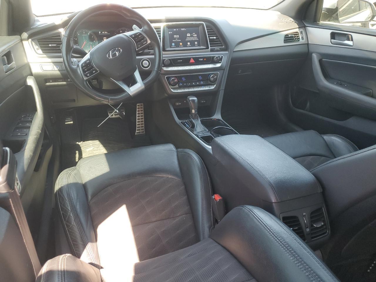 2019 HYUNDAI SONATA