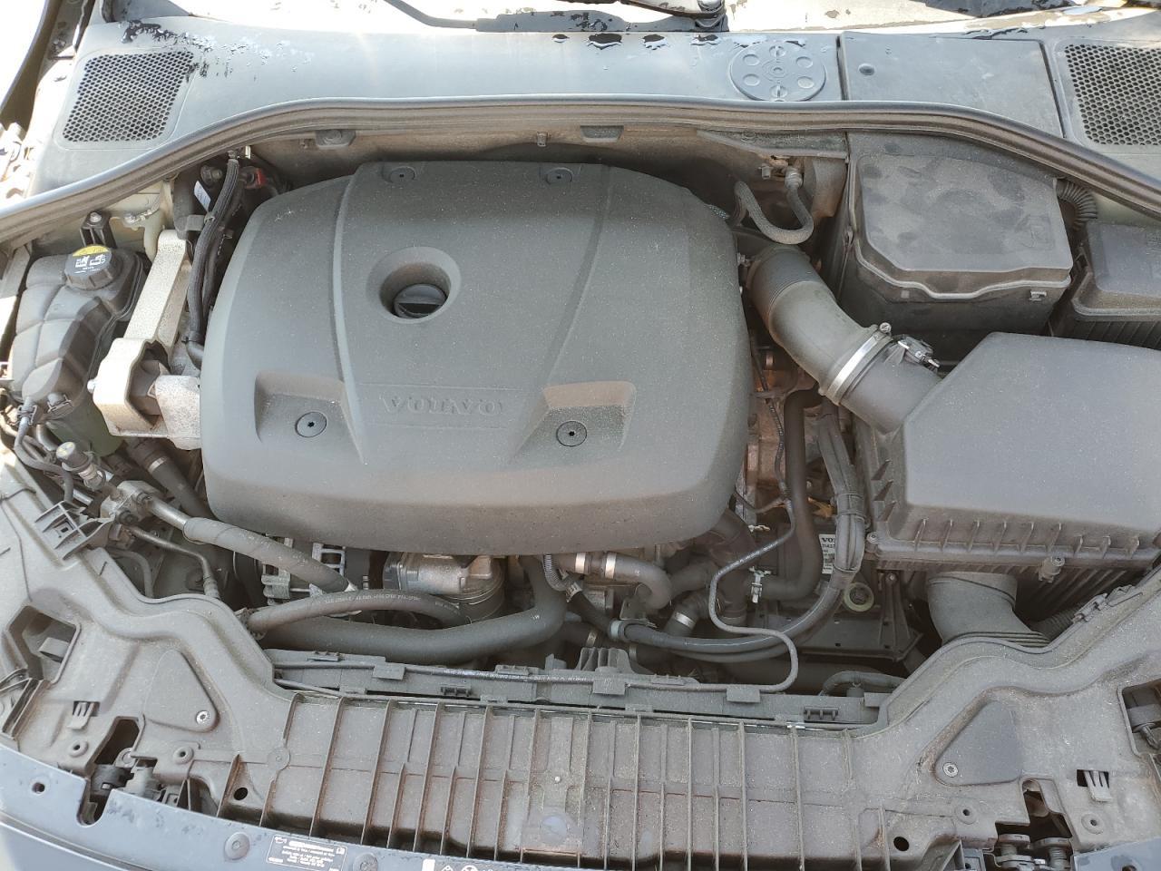 2018 VOLVO S60