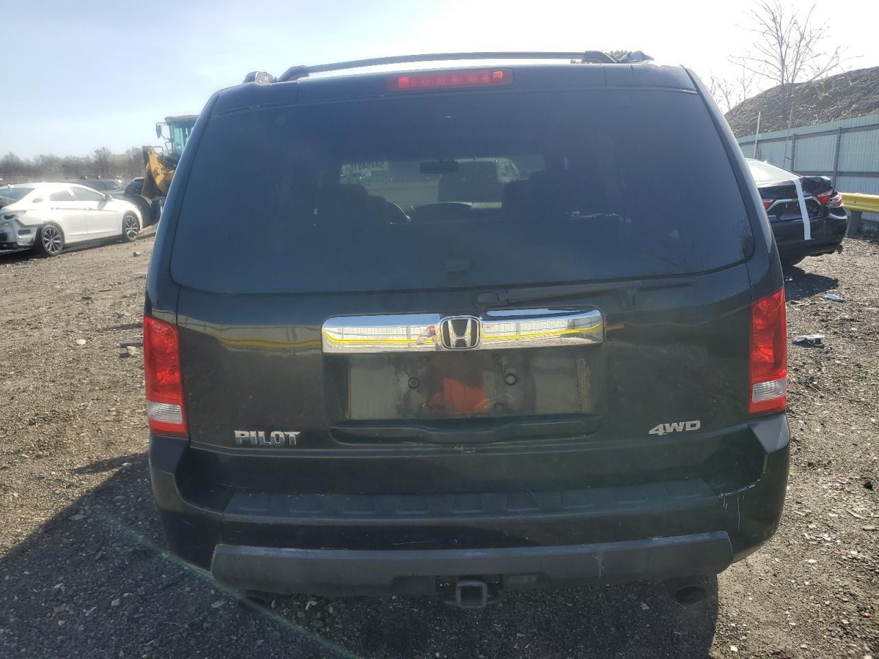 2011 HONDA PILOT