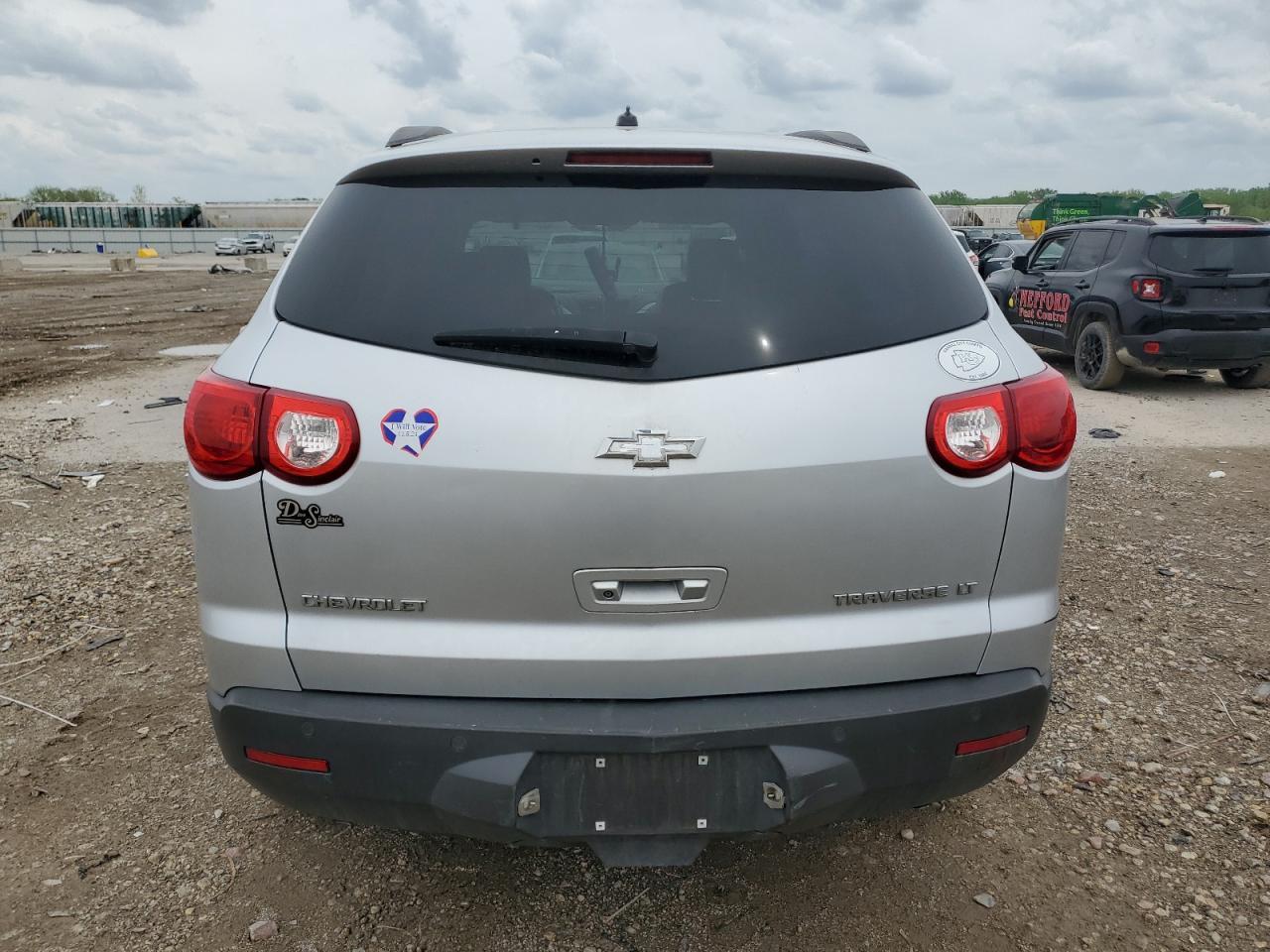 2010 CHEVROLET TRAVERSE