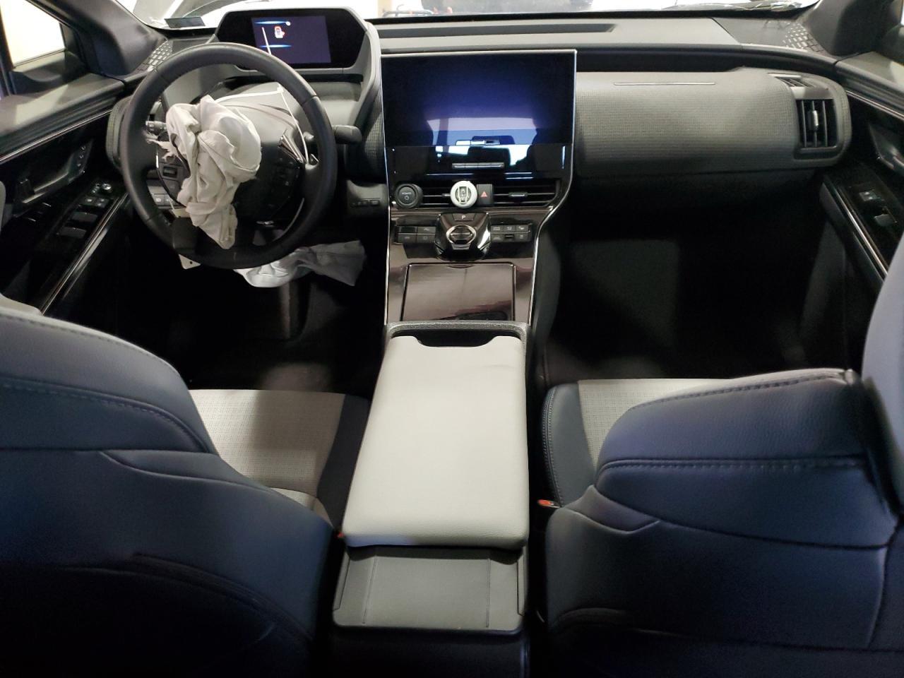 2023 SUBARU Solterra