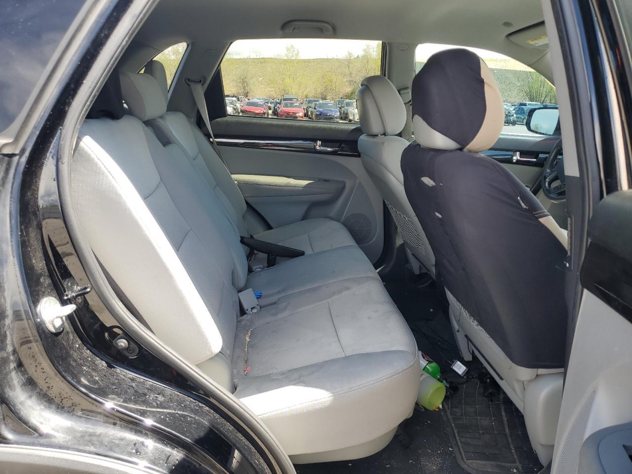 2013 KIA SORENTO