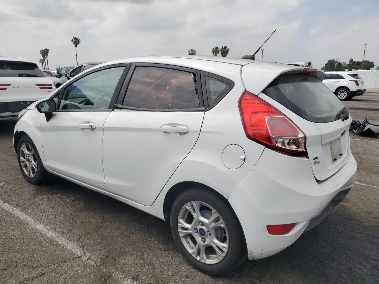 2016 FORD Fiesta