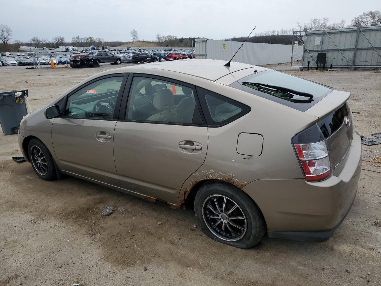 2005 TOYOTA PRIUS