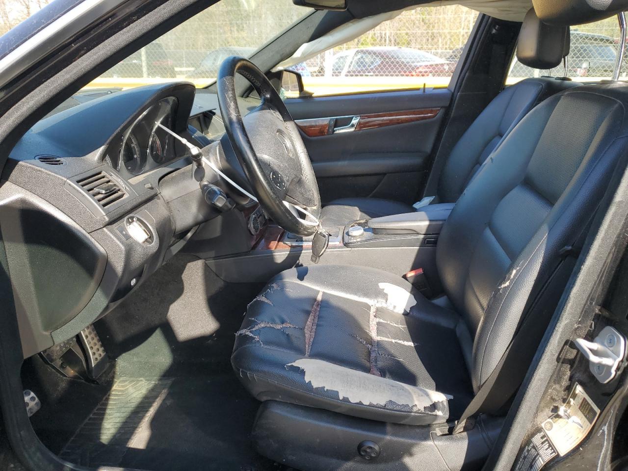 2011 MERCEDES-BENZ C-CLASS