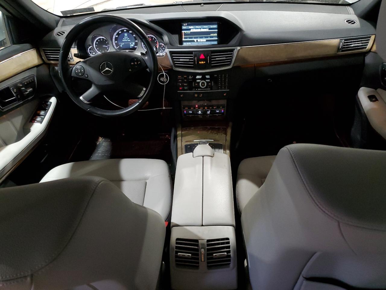 2011 MERCEDES-BENZ E-Class