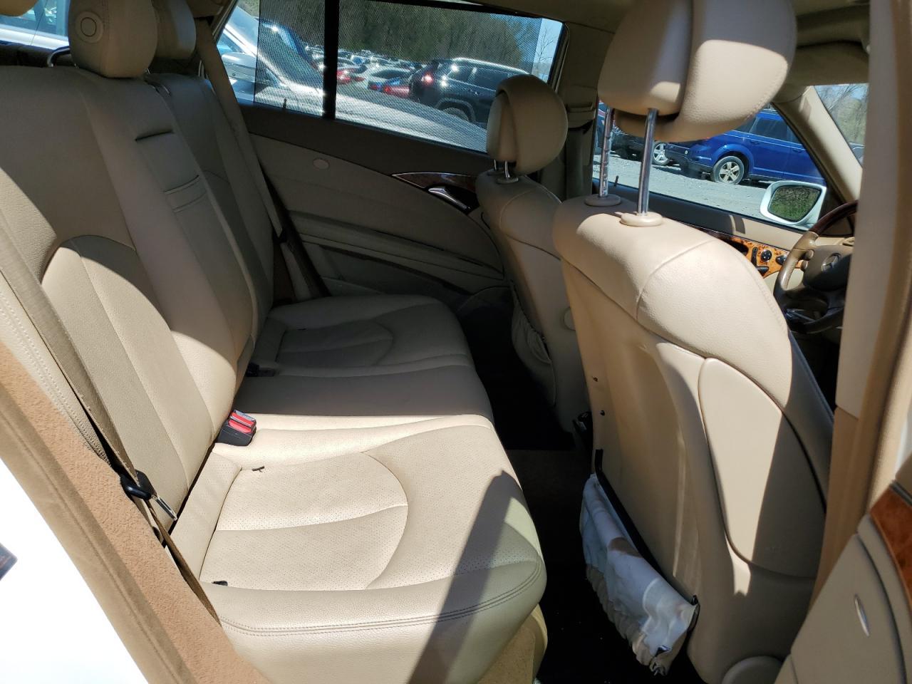 2009 MERCEDES-BENZ E-Class