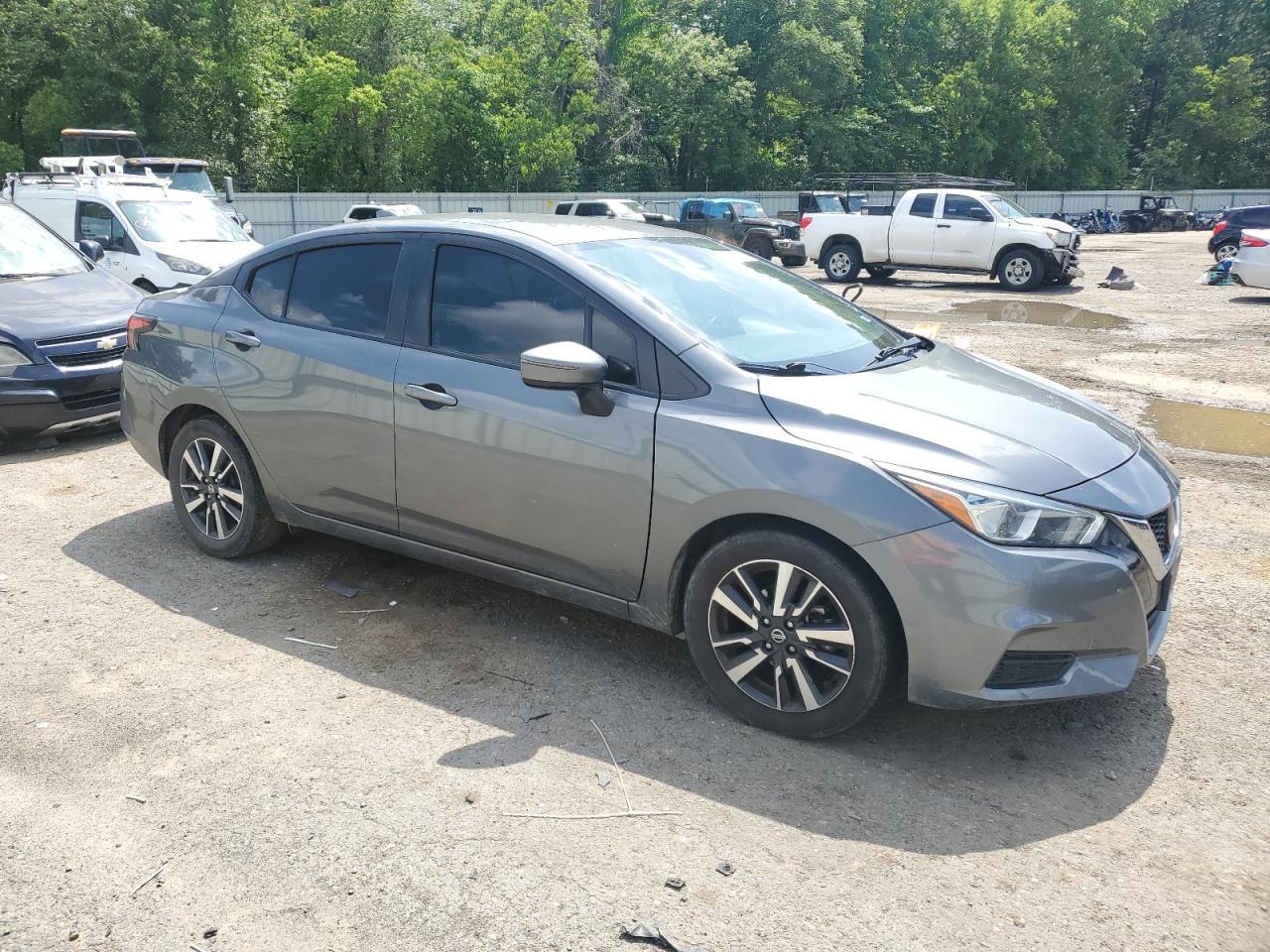 2021 NISSAN VERSA
