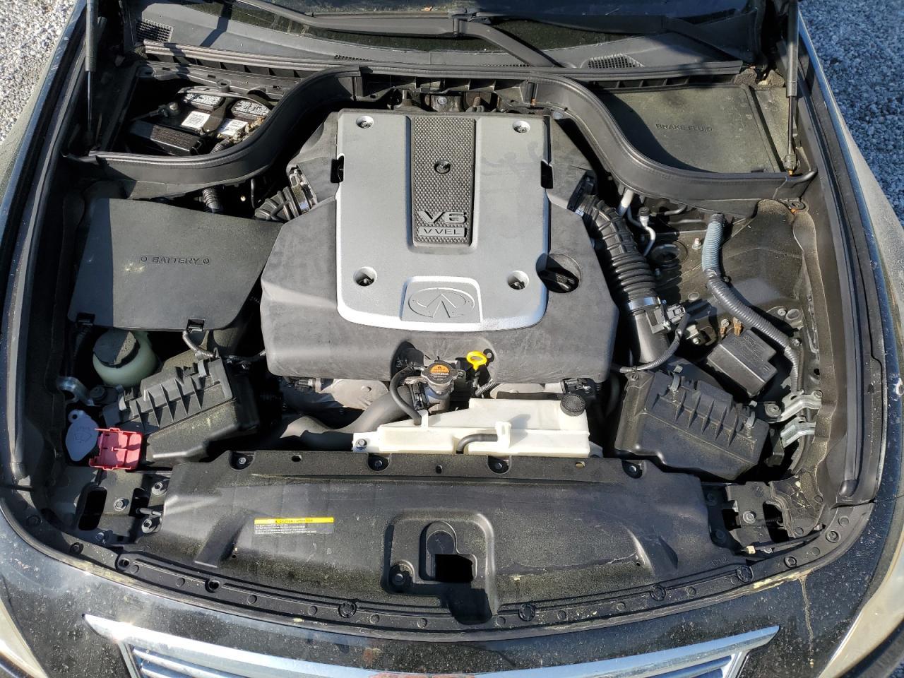 2011 INFINITI G37