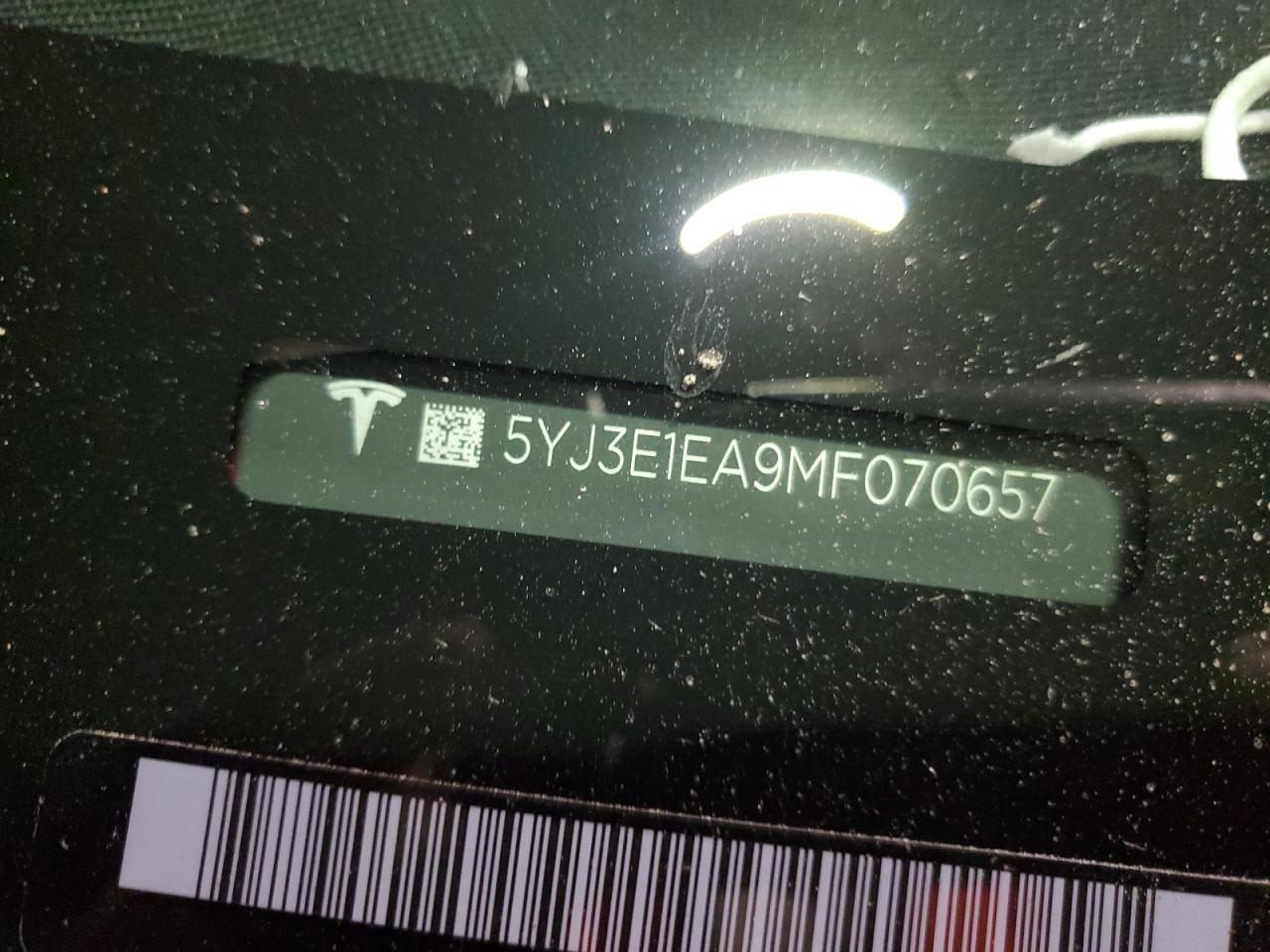 2021 TESLA MODEL 3