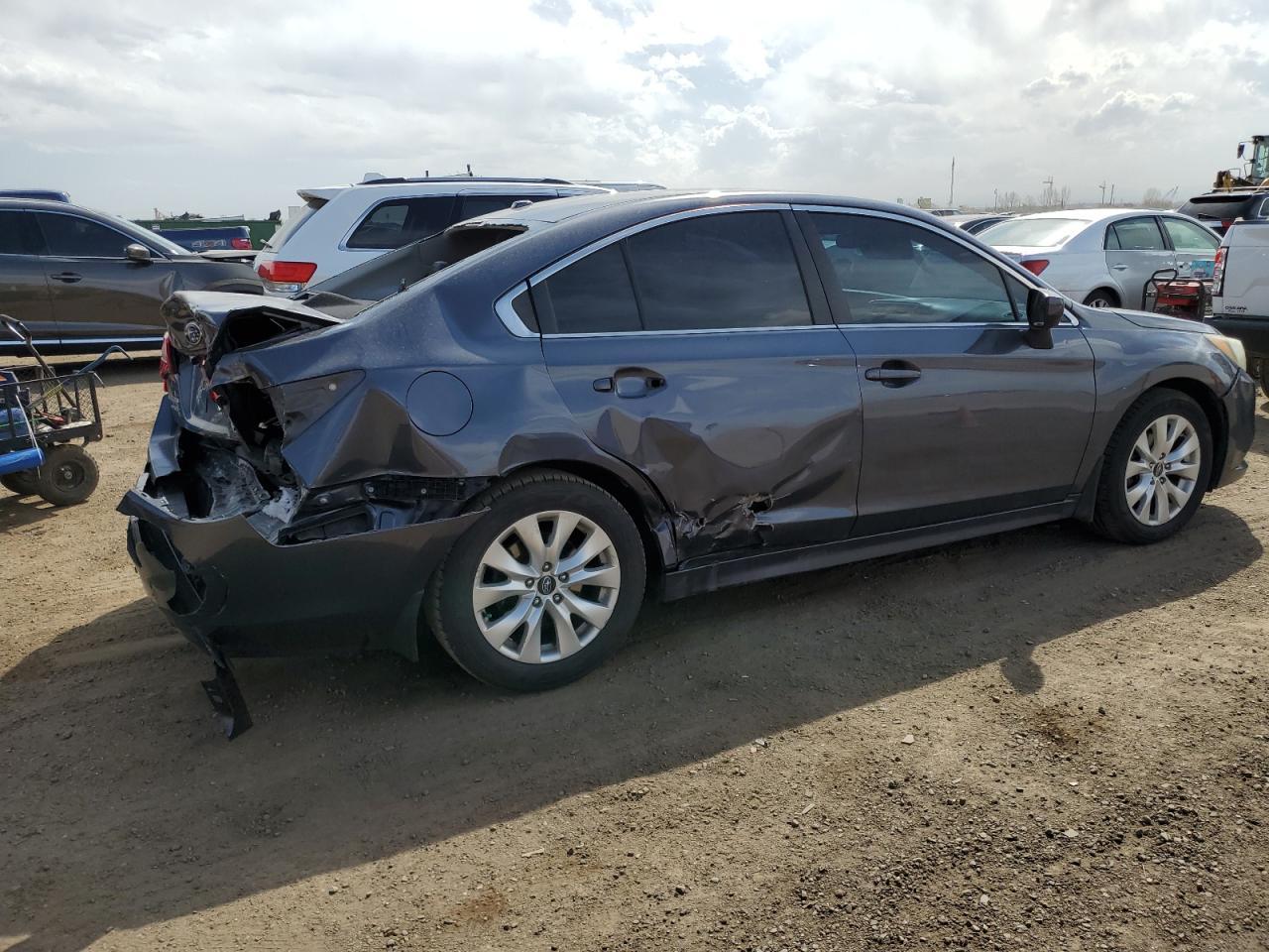 2015 SUBARU Legacy