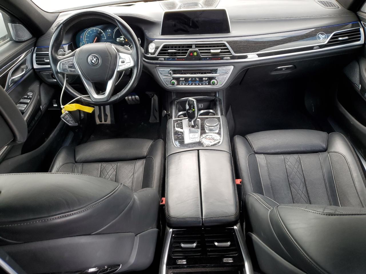 2016 BMW 7 series