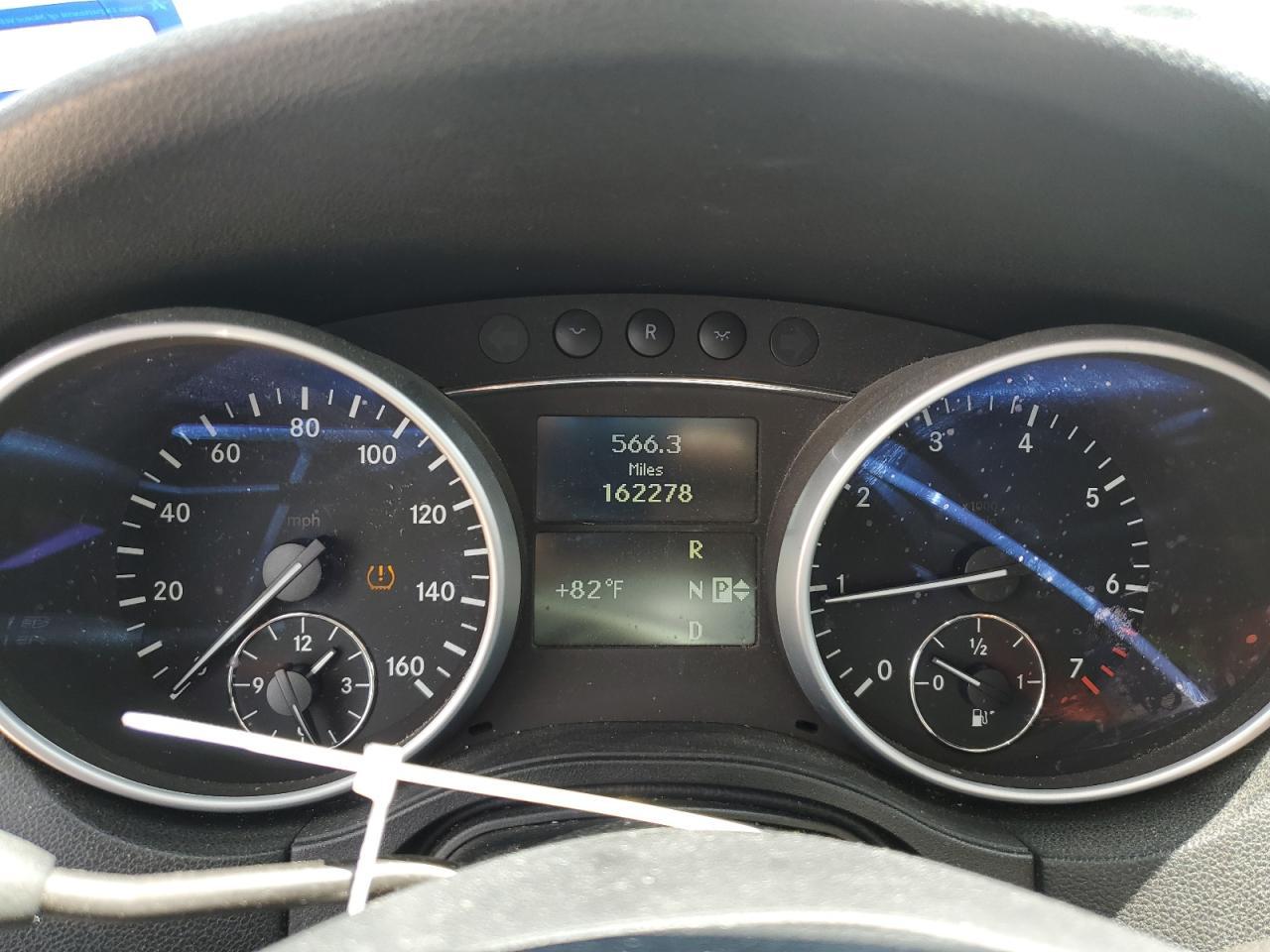 2011 MERCEDES-BENZ ML-Class
