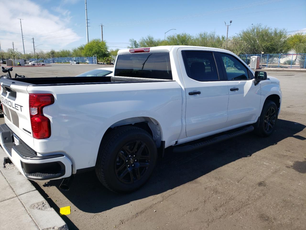 2025 CHEVROLET Silverado