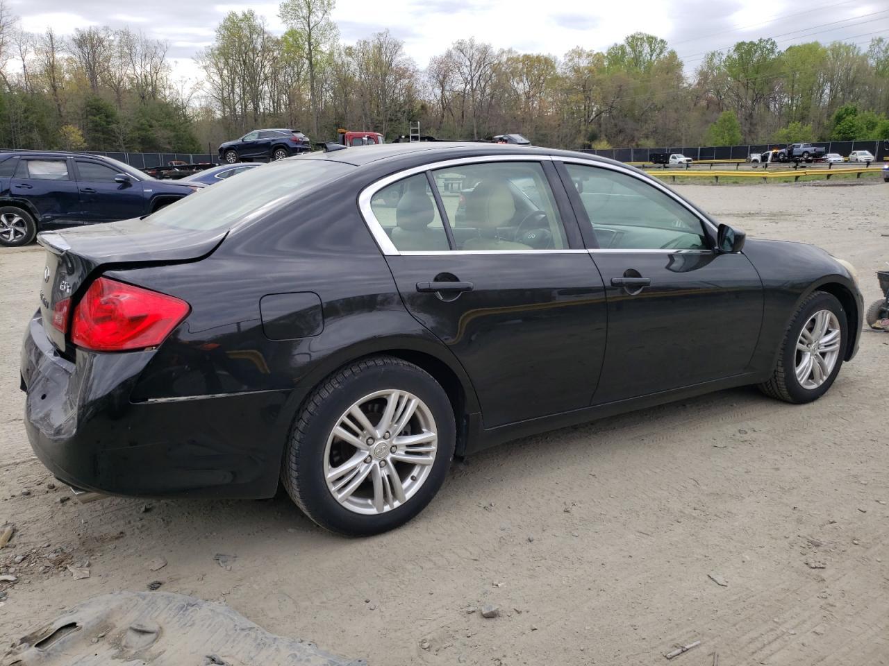 2012 INFINITI G37