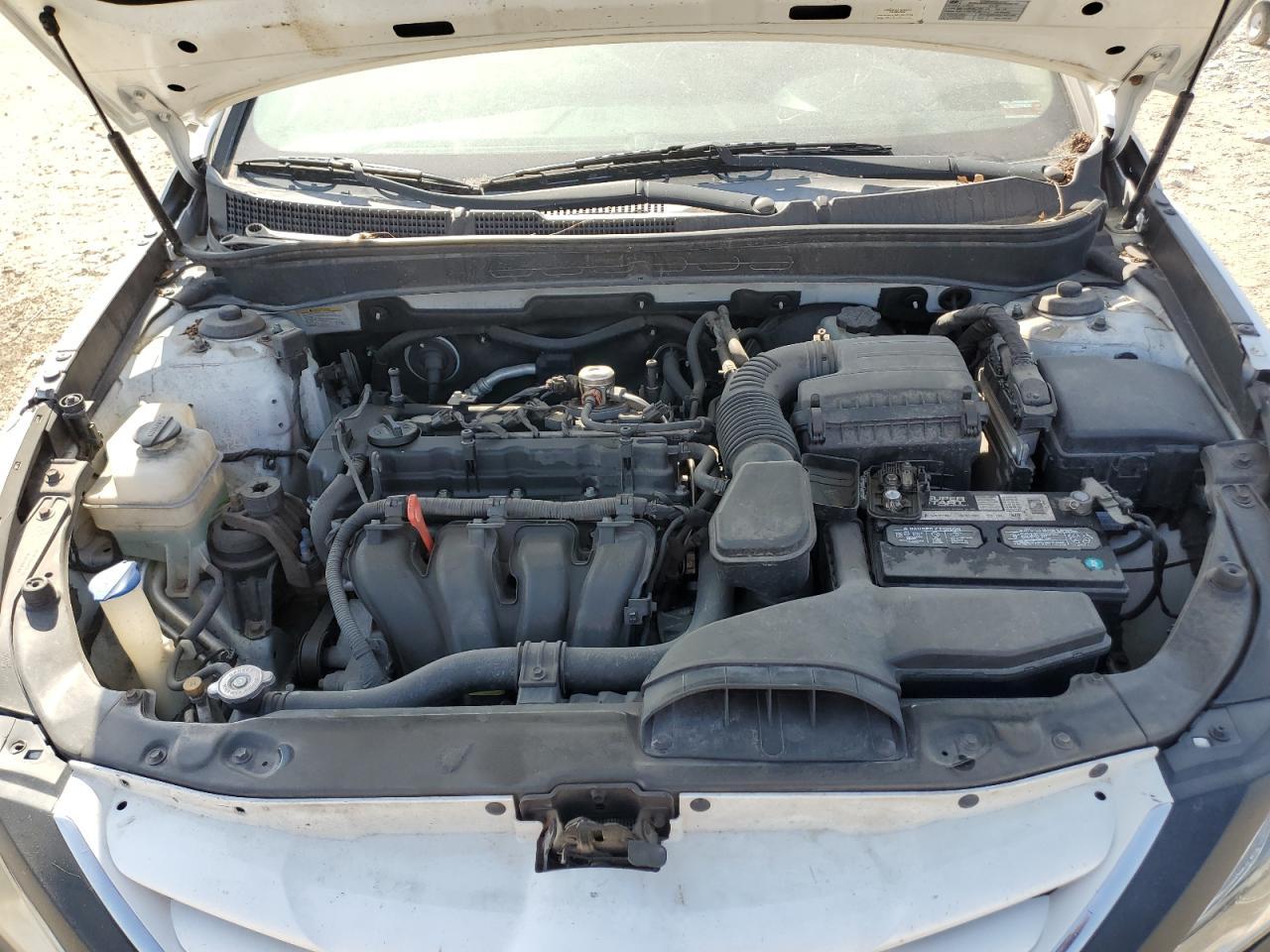 2011 HYUNDAI SONATA
