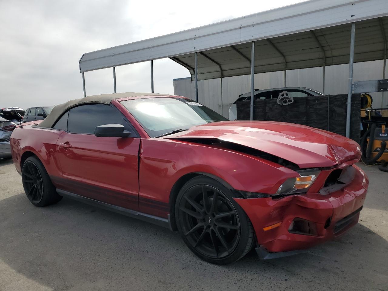 2010 FORD MUSTANG