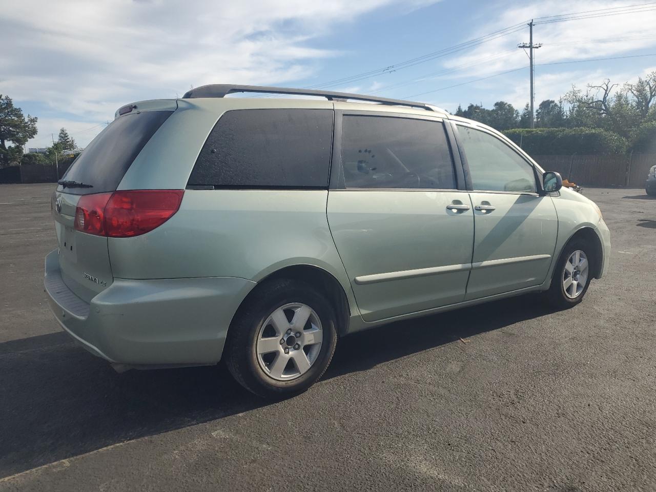 2007 TOYOTA SIENNA