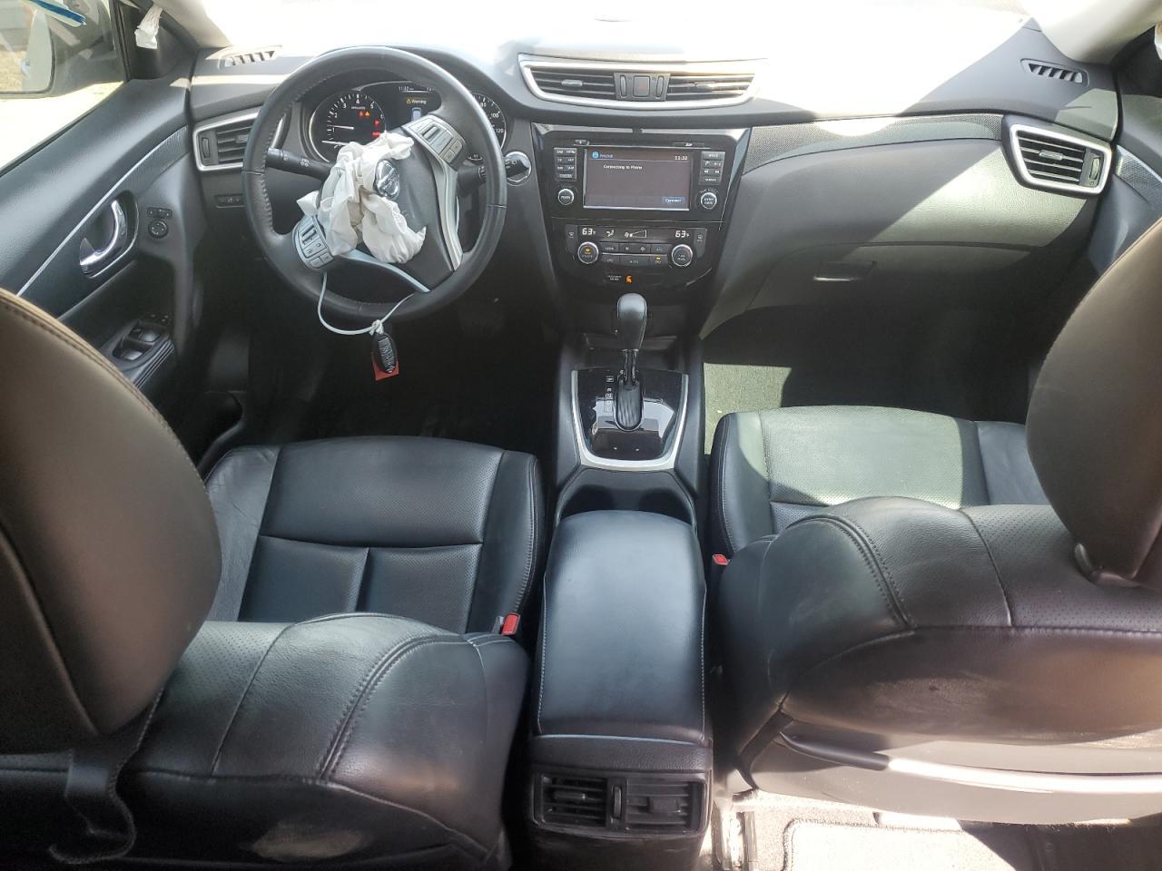 2015 NISSAN ROGUE