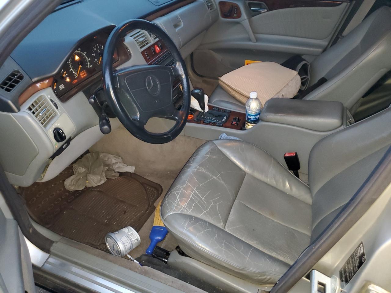 1998 MERCEDES-BENZ E-Class